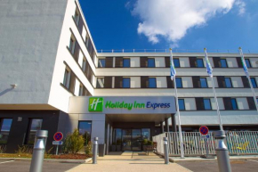  Holiday Inn Express Dijon, an IHG Hotel  Дижон